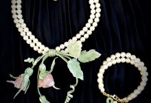 Set: necklace and bracelet "Pearl Rose"